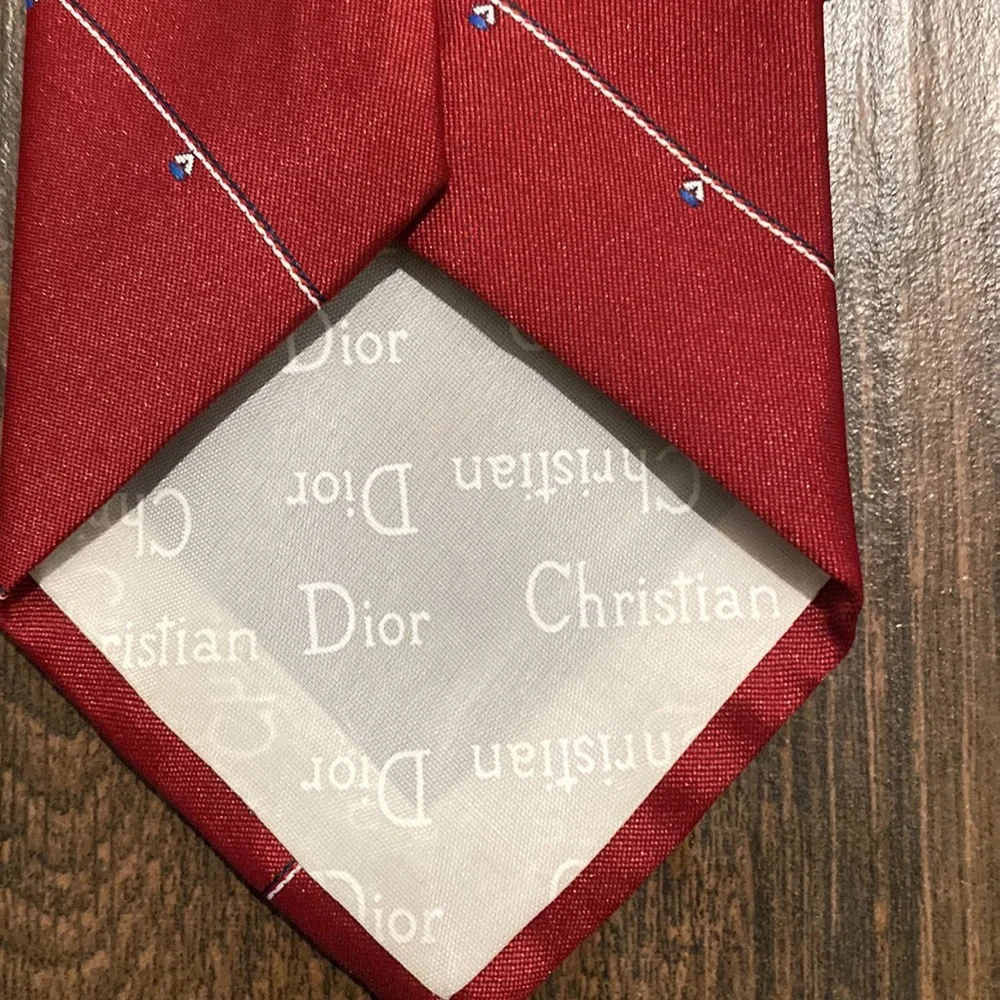 Christian Dior burgundy maroon tie